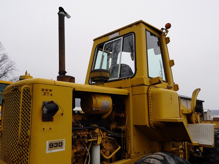 caterpillar-930-image-37