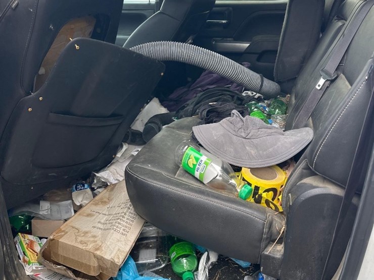 2015-chevrolet-silverado-2500-image-12