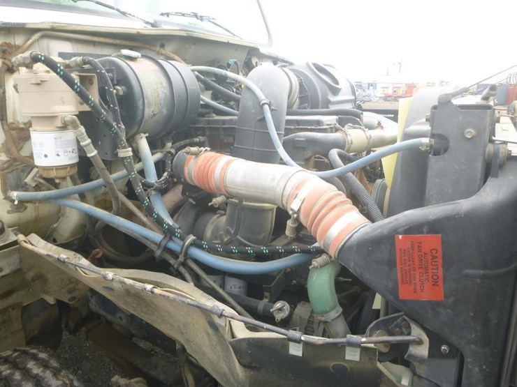 1999-international-2674-image-18