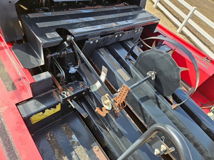 new-holland-bb940a-image-30