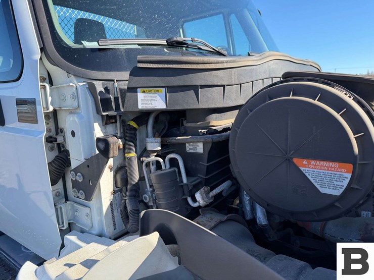 2010-international-durastar-4400-image-52