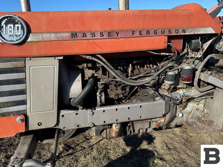 massey-ferguson-180-image-13