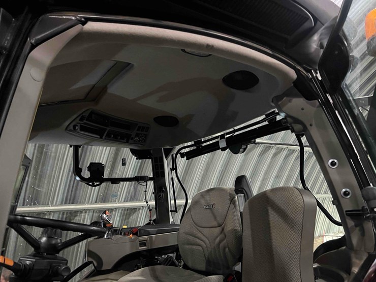 2021-case-ih-maxxum-135-image-25