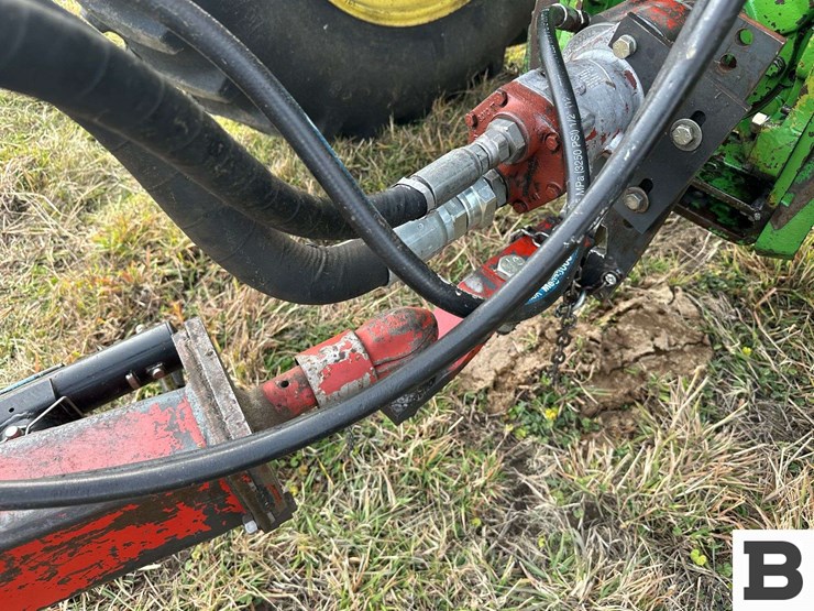 freeman-370t-baler-image-8