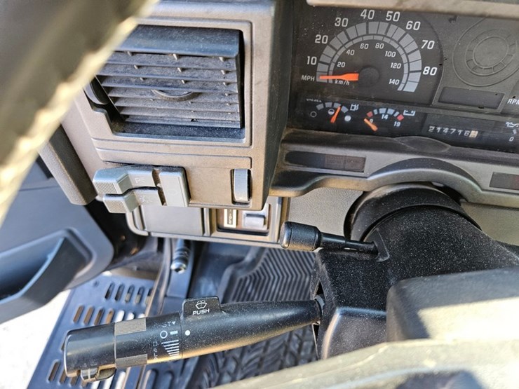 2002-caterpillar-3126-image-33