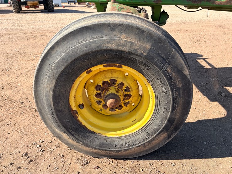 john-deere-4230-image-22