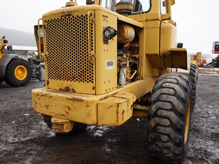 caterpillar-930-image-36