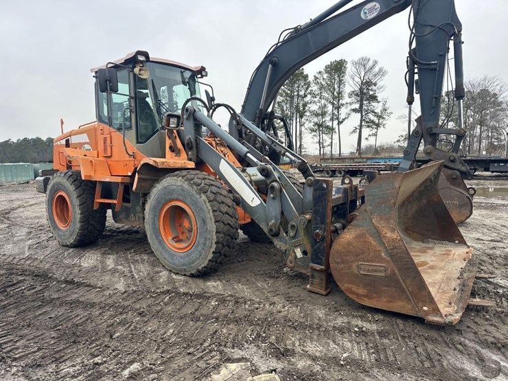 2014-doosan-dl250tc-3-image-1