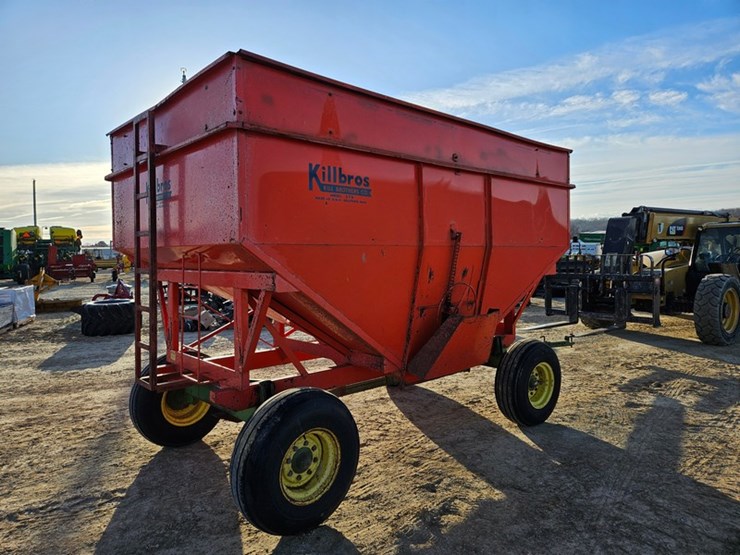 john-deere-1065-image-5