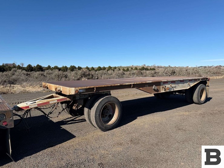 1959-utility-flatbed-trailer-image-2