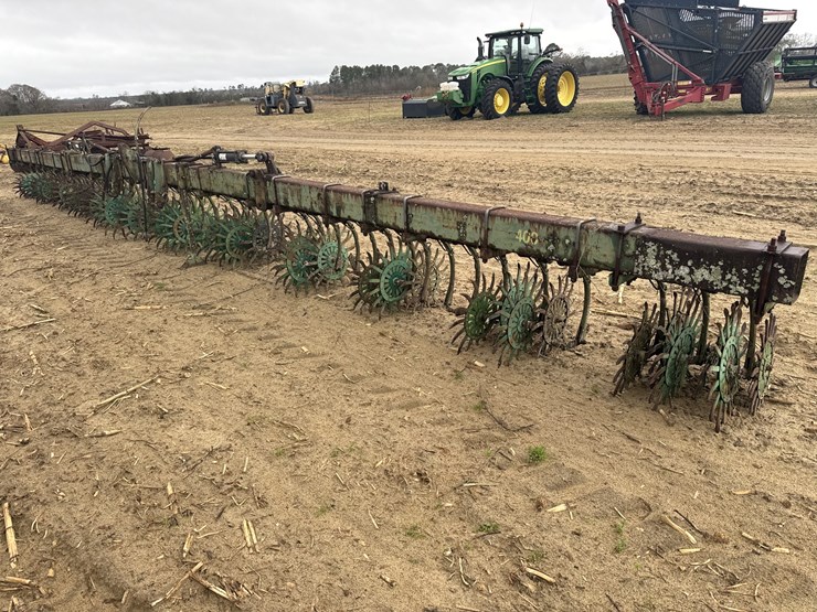 john-deere-400-image-2