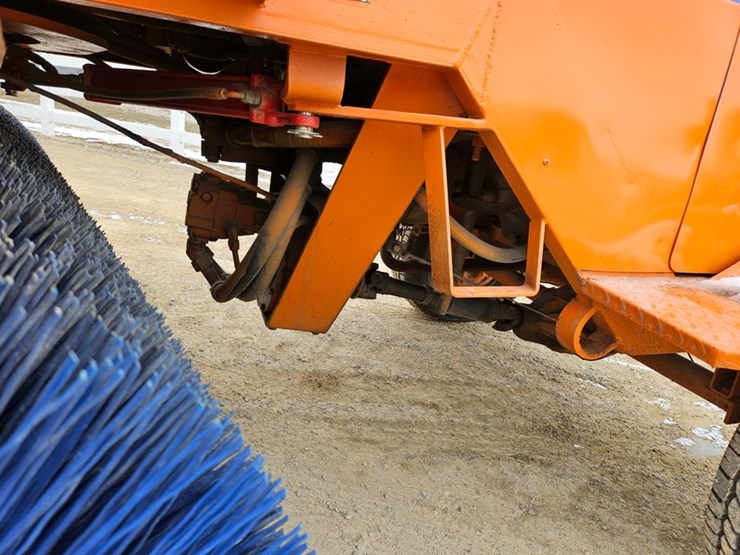 broce-rj350-image-19