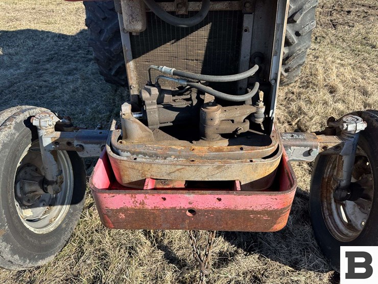 massey-ferguson-165-image-10