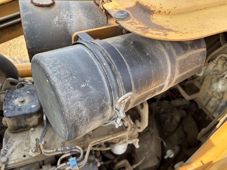 case-570l-xt-image-49