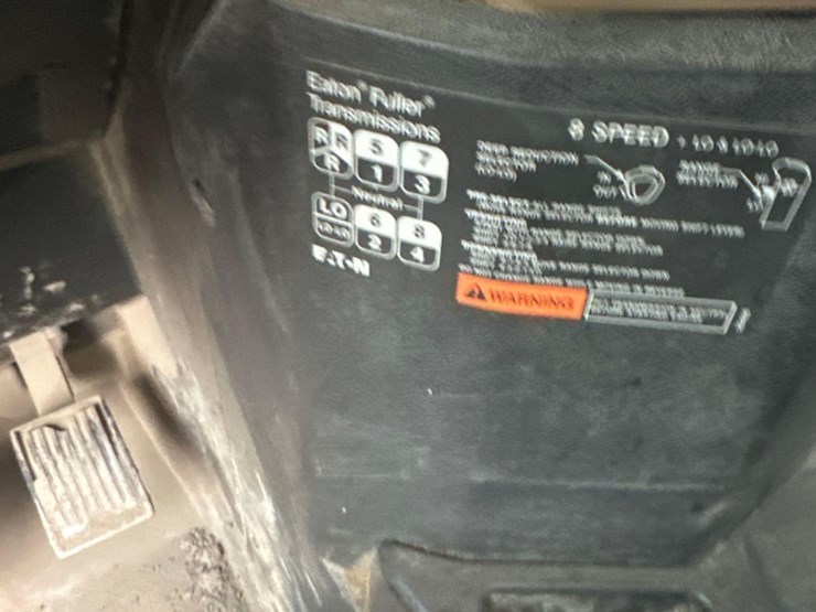 2019-mack-gr64b-quad/a-dump-truck-image-34