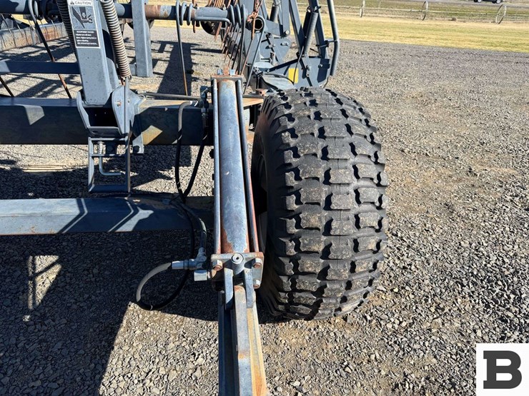 flexi-coil-spring-tooth-harrow-image-14