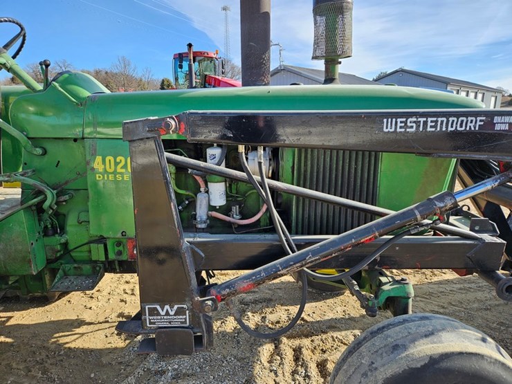 john-deere-4020-image-15
