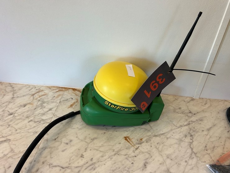 john-deere-3000-image-1