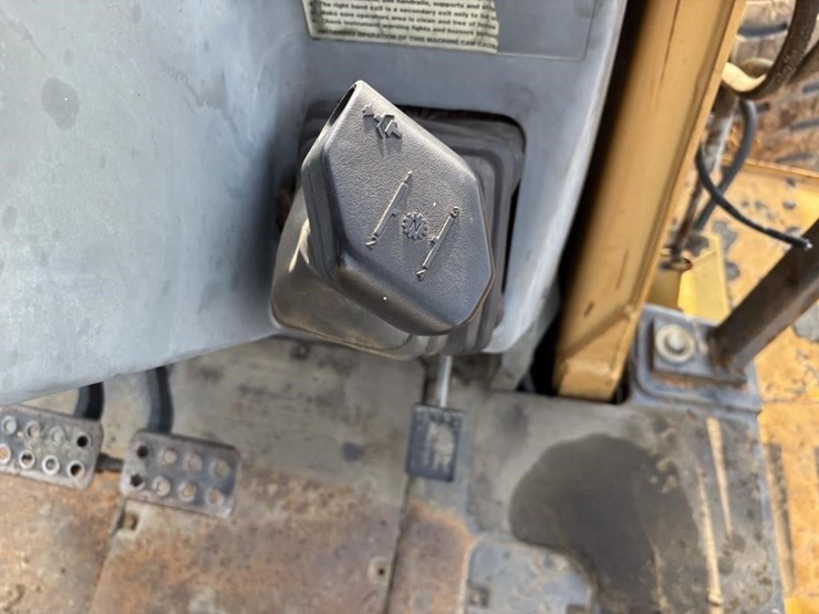 case-570l-xt-image-32