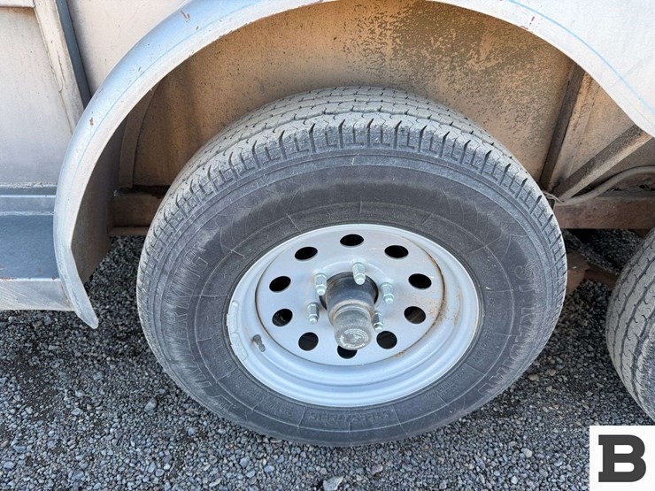 1987-circle-j-horse-trailer-image-25