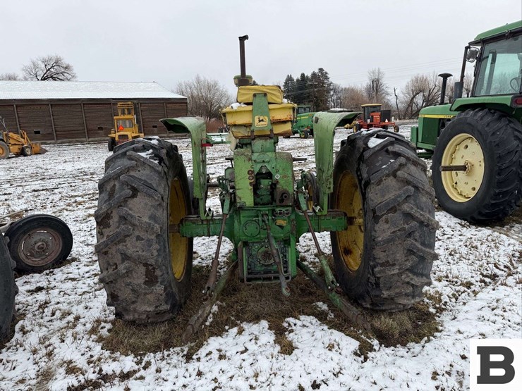 john-deere-4010-image-5