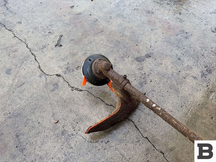 stihl-f591r-weedeater-image-5