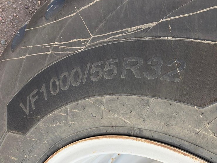 2016-agco-terragator-9300-image-50