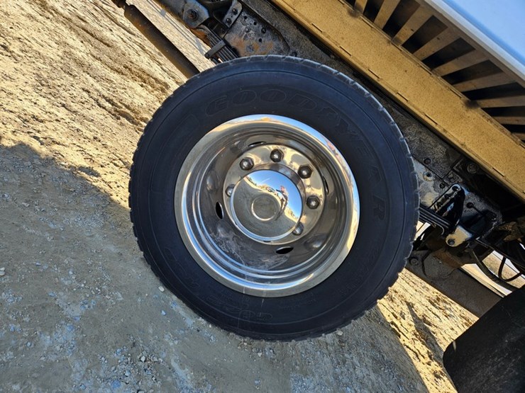 2002-caterpillar-3126-image-45