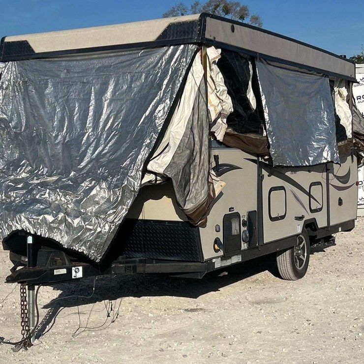 2017 Forest River Rockwood HW275 S/A Pop Up Camper Trailer