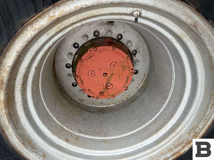 case-2670-tractor-image-27