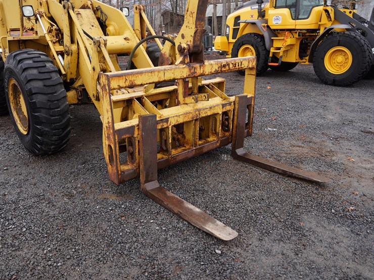 caterpillar-930-image-49