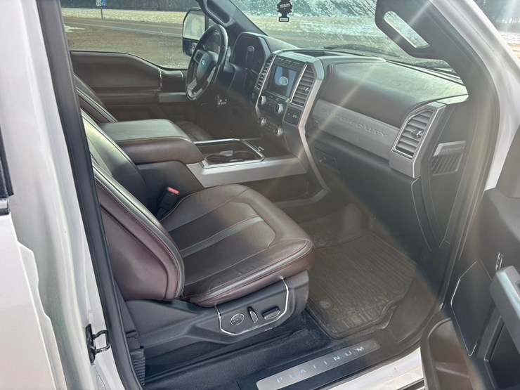 #4080-•-2017-f350-power-stroke-platinum-image-6