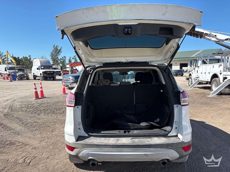 2016-ford-escape-image-28