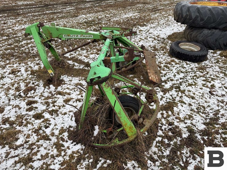 duetz-fahr-ku-250-tedder-image-2