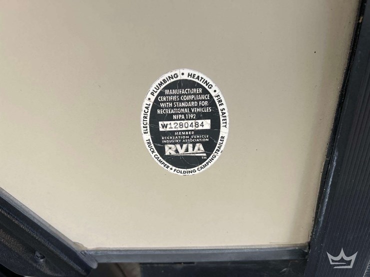 2017-forest-river-rockwood-hw275-s/a-pop-up-camper-trailer-image-16