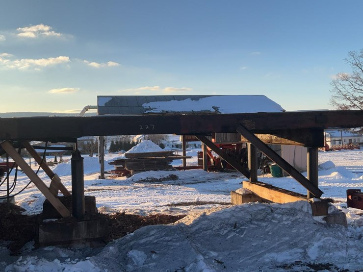 #227-•-mellott-log-deck-image-10