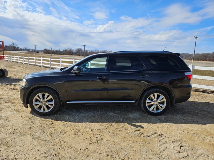 2012-dodge-durango-image-2