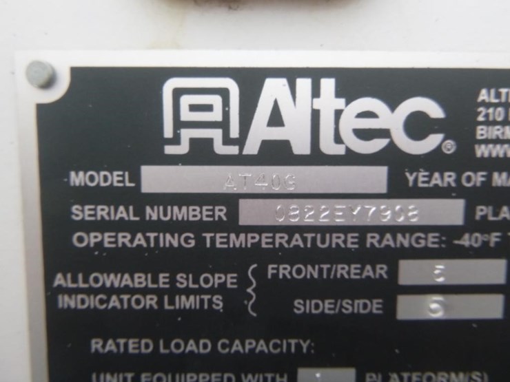 2022-ford-f550-image-8