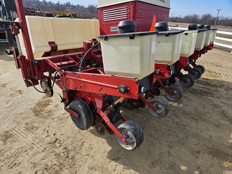 international-30-image-27