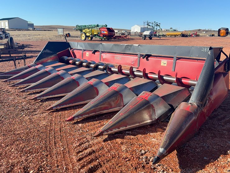 case-1083-corn-header-image-2