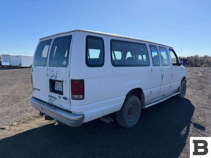 1996-ford-econoline-350-image-5