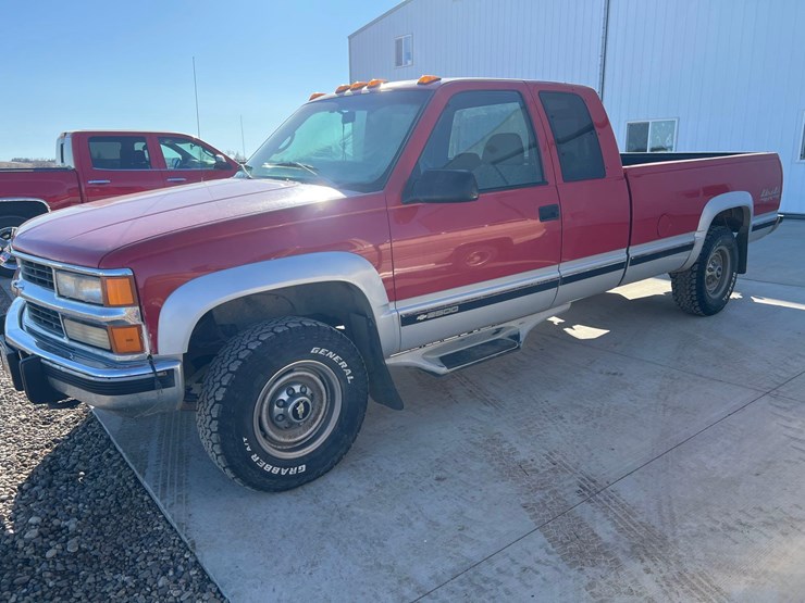 1995-chevrolet-2500-image-1
