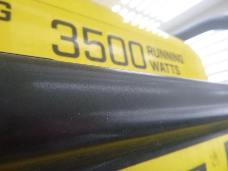 2022-ford-f550-image-12