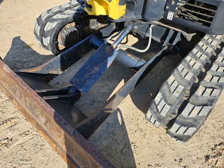 yanmar-vio45-image-13