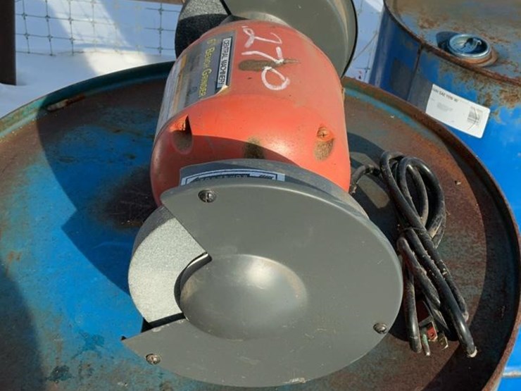 #270-•-central-machinery-6”-bench-grinder-image-3