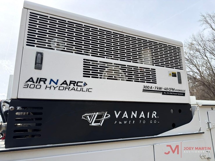 2018-ford-f550-xl-image-12