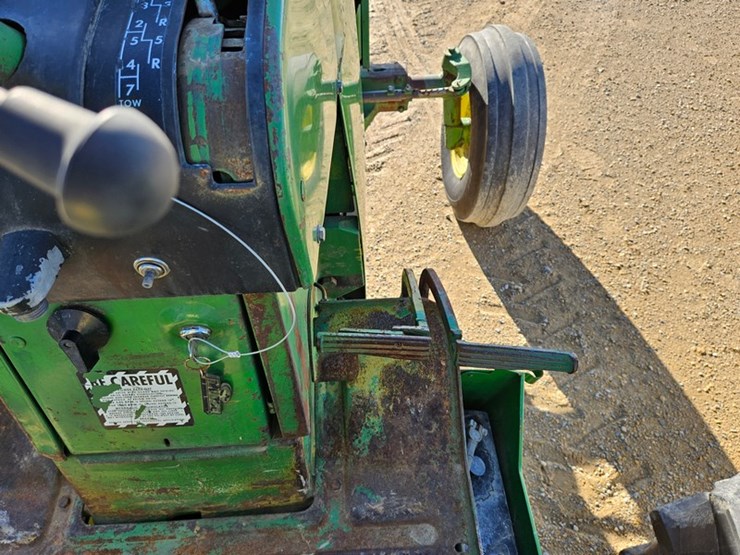 john-deere-4520-image-19