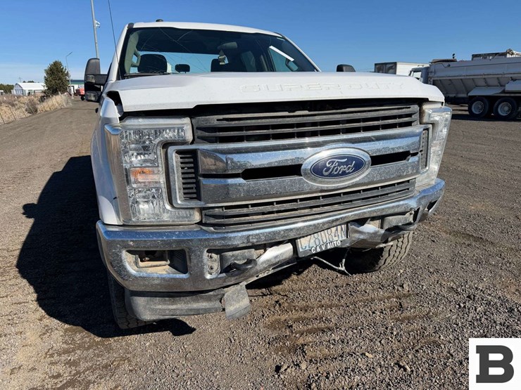 2019-ford-f250-image-8