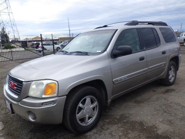 2003-gmc-envoy-image-1