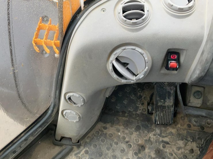 2019-volvo-l70h-image-24